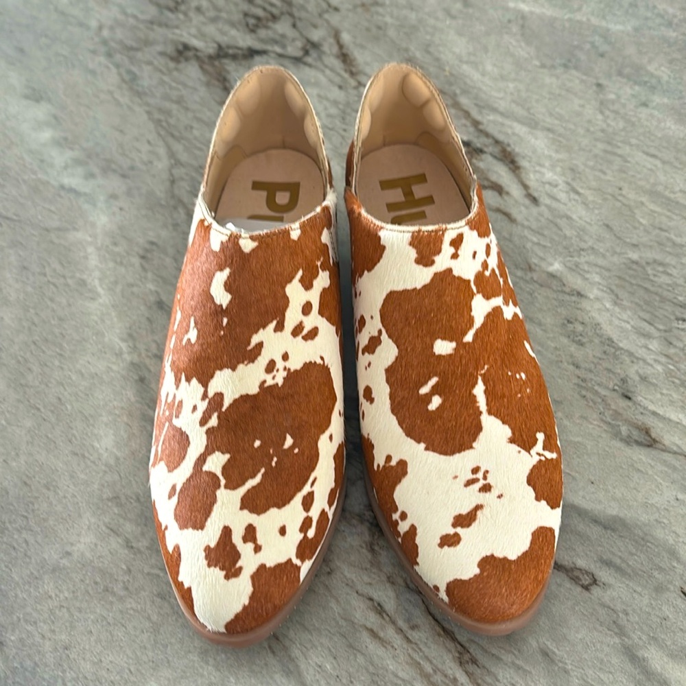 Hush Puppies cowhide / cow print western bootie / "Sienna shootie" sz 9.5M